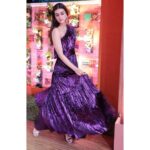 Kriti Sanon Instagram – The Velvet touch 💜
Outfit @mxsworld
Jewellery @azotiique 
Styled by @sukritigrover 
Makeup by @13kavitadas 
Hair by @ayeshadevitre