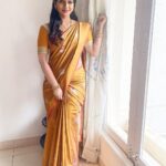 Leesha Instagram - 💛Nobody can bring you peace but yourself. 💛🙏 God bless you all ❤️💋 #spreadkindness #spreadlove #happyma #saree #tamilponnu #sareelove #leesha #actress #fyp#foryou #blogger