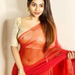 Leesha Instagram - Saree love❤️ Good night all❤️ #Saree #love #tamil #actress #leesha #leeshaeclairs #happyme #instalove #blogger #fyp Chennai, India