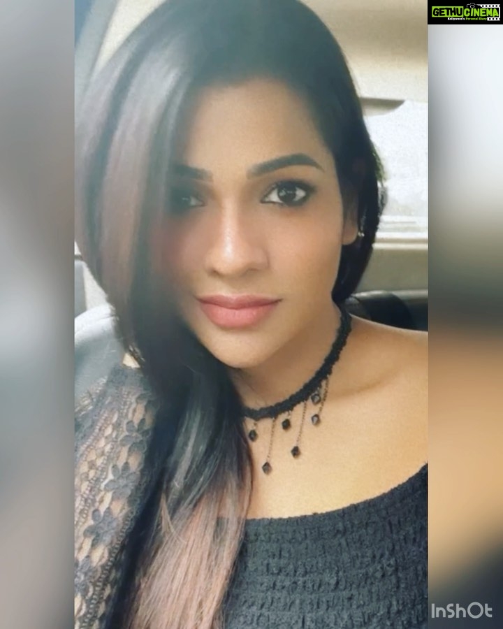 Leesha Instagram - This time entering Goa for shooting and not for vacation 🎥 🎉😍😎🤩my debut Telugu movie shoot 😍 #shootingtime #moviesong #telugumovie #kollywood #teluguactress #tamilactress ⛅️ Omg the climate though 💋❤️totally in love 😻 will do update moro posts 🥰stay with me ❤️love you all #besafe #mylove #instafamily #leesha #leeshacharles Panaji City - Goa