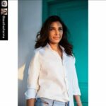 Lisa Ray Instagram - Repost from @aasthasharma using @RepostRegramApp - 4MPS Season 1 —SAMARA - Now who wouldn't want to talk about SAMARA? she's the epitome of a classic beauty and was such a pleasure to work with and dress! Now, getting back to her look. You fundamentally cannot go wrong with the right pair of jeans and a well fitted, crisp white shirt. It could be an oversized shirt or a fitted shirt and still be extremely sexy. With the right accessories, you can tone up this look, as well as tone it down. Whether it's a quick coffee, or casual date night, or even a work meeting, with the right shoes, bag and accessories, this look can be transformed into whatever you please! Layer your neck with a couple of thin chains (or even really thick ones) or add a pair of hoops and pull your hair back into a sleek bun or ponytail and you're ready to take over the world!