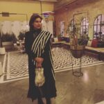 Lisa Ray Instagram – I’m the one- I will always be the one – hiding in the darkest recesses of the party.
But still enjoying it nonetheless.
At the Harper Collins 🎊 
#jaipurlitfest @harpercollinsin
Styled by @who_wore_what_when 
Wearing @ka_sha_india City Palace, Jaipur