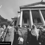 Lisa Ray Instagram - Repost from @shiloshivsuleman using @RepostRegramApp - Our time is cyclic so the further back we go into our past, the more we step into our (breathing/beating) future. Today I carried a flag in my hands at a woman’s march that was first held up high by Indian women in 1911 demanding the right to vote in. More than a century later at a woman’s protest against fundamentalism- we carry the same banner dressed in khadi. This is our dhikr. (Remembrance). This is not an uprising// this is an awakening. We are here renewing vows our ancestors made. The ones who fasted their bodies for us, that carried handspun flags, the ones who carried both tongues - Hindu and Urdu amongst others. The ones who saw god in everything, and no god but god. If there’s one thing for certain- I have never witnessed- More beauty. More power. More god. @fearlesscollective