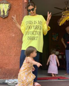 Lisa Ray Instagram - #Truthtelling Thanks @dipikablacklist for this wardrobe staple 😝 Don’t miss the sweetest dresses on #Souffle from @paperboatcollective #momsoftheworldunite #Goa #mommingainteasy #butitsworthit #unfilteredliving Parvorim Goa