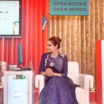 Lisa Ray Instagram - #OpenBooksOpenMinds is a slogan I can get behind #ClosetotheBone @sharjahbookauthority Sharjah Internation Book Fair @ Expo Center Sharjah