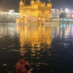 Lisa Ray Instagram - #Amritsar #GoldenTemple #waheguru #mayyoubehappy #blessingsforall Harmandir Sahib