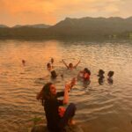 Lisa Ray Instagram - The sangha that swims together, stays together 💕 #theartofsilence #swimmingmeditation SaffronStays Fragrant Sun By The Lake, Mulshi Lake