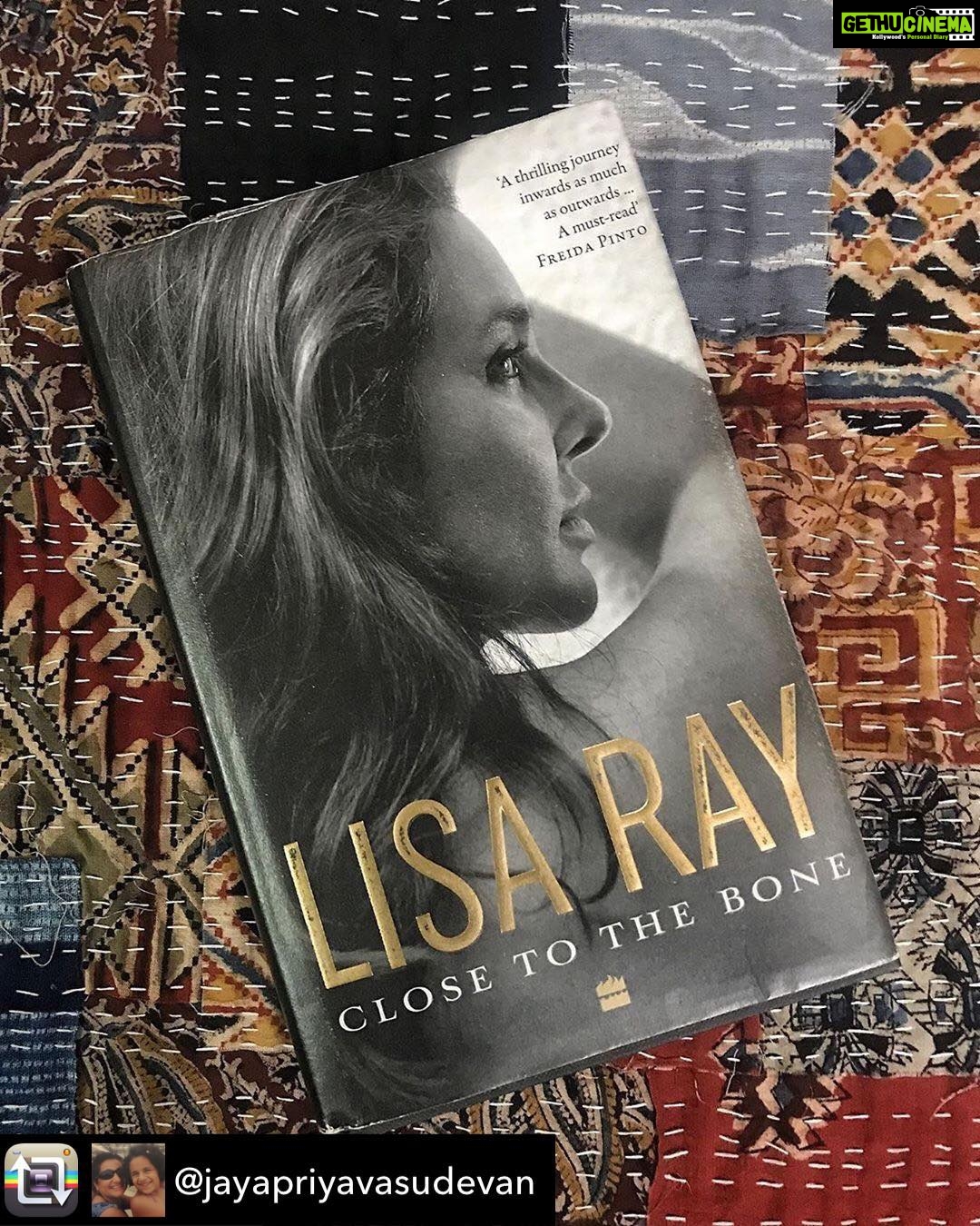 Lisa Ray Instagram - Repost from @jayapriyavasudevan using @RepostRegramApp - Posted @withrepost • @sreeps88 An incredibly honest story, beautifully told. Stories of her childhood, her relationships, her amazing career, and the many cities she lives in. And of course, her illness. Brave, heart warming and heart wrenching. Loved, loved the book 💜 #closetothebone #jacarandapropaganda @harpercollinsin @lisaraniray