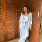 Lisa Ray Instagram - #FindMyStrong MUH @bhavyaarora Styled by @dipikablacklist Wearing @pausefashion.in Thanks @selfcarebysuman @shereegg30