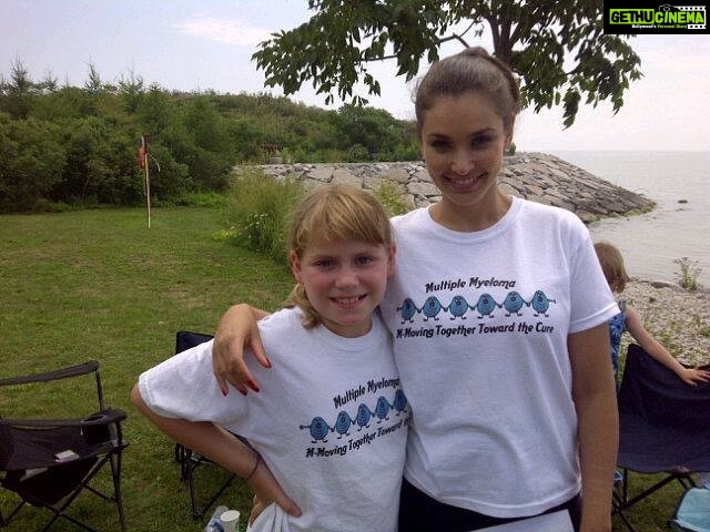 Lisa Ray Instagram - An important public service message flashback. The year: 2012. I was filming a PSA for #MM5K charity run with young Kensey, the daughter of an MM patient. It was August, and I was hurtling towards two, fundamentally life altering events; 1. My marriage. 2. A relapse from Multiple Myeloma. How I managed to step into the arena, to dare to use the logic of vulnerability to intuit the necessity of both events, will form the spine of my next book 🙏🏼