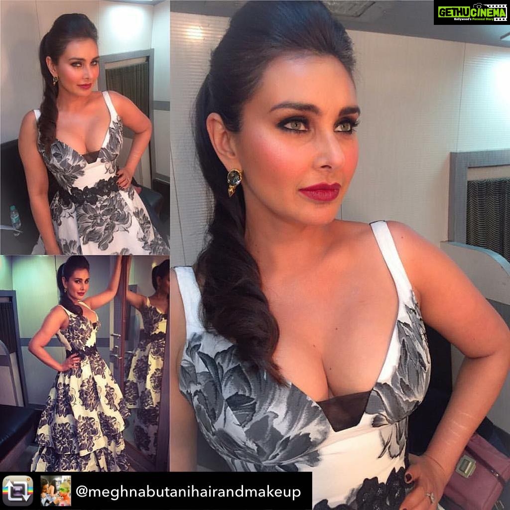 Lisa Ray Instagram - Repost from @meghnabutanihairandmakeup using @RepostRegramApp - Pretty @lisaraniray at an event ♥️ • • For more updates @meghnabutanihairandmakeup 👍 • • #lisaraniray #bollywoodactresses #actress #bollywoodfever #hairdressing #makeupforever #beautybasics #beautyblogger #chiccosmetics #dressyourface #eyeshadow #fashion #gorgeous #hairstyle ##hudabeauty #instabeauty #makeuptutorial #makeuplooks #hairgoals #instamakeup #lashes #makeupaddict #meghnabutanihairandmakeup ✌🏻