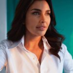 Lisa Ray Instagram – Repost from @mayank0491 using @RepostRegramApp – The ever gorgeous @lisaraniray from the sets of @4moreshotspls. @primevideoin 
Styled by: @wardrobist @aasthasharma @reannmoradian 
#lisaray #FourMoreShotsPlease