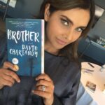 Lisa Ray Instagram - This is the incredibly moving, poetic book charged with rhythm and emotion that I choose to defend as the ‘One book to move You’ for @cbcbooks #canadareads2019. #Brother by David Chariandy is set in a working class neighbourhood of Scarborough in the 90s. It takes us through the universal experience of loss by way of a coming of age story of two brothers of Trinidadian origins. This book is a ballad. It is NOW. It addresses ideas of kinship, class, race, striving hopes and senseless tragedy. It is a contemporary OPERA set in one of Canada’s most disparaged neighbourhoods. Brother will linger long after you finish, move you to examine your own prejudices and perceptions, force you to look beyond the headlines and make you question your own idea of what is valour and heroism. And reconciliation. How we heal from grief is both a very specific and yet very universal experience. The debates will air from March 25-28th on @cbc and I’m happy to share my fellow panelists (@mrjoezee @chuckcomeau @yanic_truesdale and #ZiyaTong) are all incredible individuals with distinct achievements and life experiences. It was a privilege to meet them and hang together (though I’ve been struggling with maj jet lag!) CBC Toronto