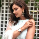 Lisa Ray Instagram - Thank you Kolkata 🙏🏽Launched @rado festive season 2018 collection inspired by Elements of Time: a perfect blend of classics, high tech material innovation and minimalism. These watches are a stunning style companion for hectic social calendars. With @Rado style is always equal to substance and there's plenty to admire beyond the bling. I'm proud of my solid, unwavering relationship with @Rado which can only happen if you are driven by an unlimited spirit. Absolutely love this @kanikakapoor_houseofchikankari as an elegant and delicate style statement for @Rado festive collection. Stylist @aasthasharma @wardrobist MUH @zoya.makeupandhair