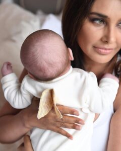 Lisa Ray Instagram - ‘Motherhood is like drilling into your heart. It’s also like trying to change your clothes in the middle of a roller coaster ride—new skills all the way. There’s a new level of anarchy and love in my life now, but also a fullness that’s hard to describe’ via @vogueindia
#thankyouuniverse #thankyoueveryone #MySouffle
@aligphoto @jomakeupartist @mariechantalchildren