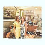 Lisa Ray Instagram – Rosi and me, take two.
Catching up with my girlfriend in my candyshop collection @thelabellife dress at the #GordonRamsey headlined #BreadStreetKitchen, one of many signature restaurants started by #DiningConcepts, the dining empire painstakingly built by Rosi and her husband in #HongKong 🙏🏼