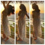 Lisa Ray Instagram – Uninhibited ecstasy.
Sign of a day well spent.
@atmantan #Mulshi #happysundowner #Wellness #Rejuvenation @ilovepero Mulshi Lake near Pune