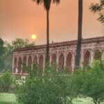 Lisa Ray Instagram - Has the sun ever said to the earth You owe me? And looks what happens to a love like that It lights up the whole sky -Hafiz Humayun's Tomb