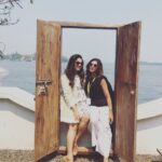 Lisa Ray Instagram - Bestie @preetasukhtankar and I opening doors of perception @kochibiennale Day 1 #ArianSisters #PortraitsofTime #Rado Kochi-Muziris Biennale