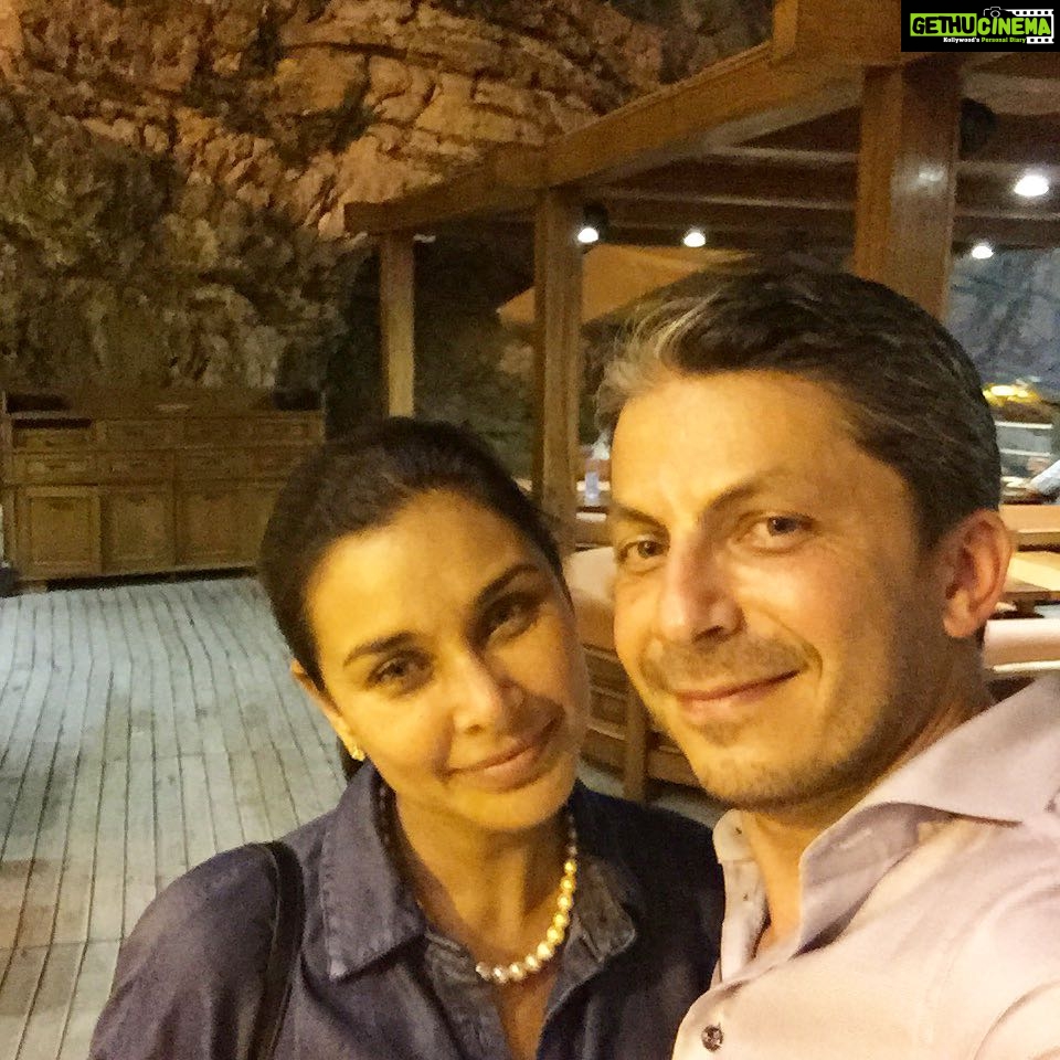 Lisa Ray Instagram - Aargh- that's my food coma face. Can't even keep my head straight! #Lebanon #lebanesecuisine