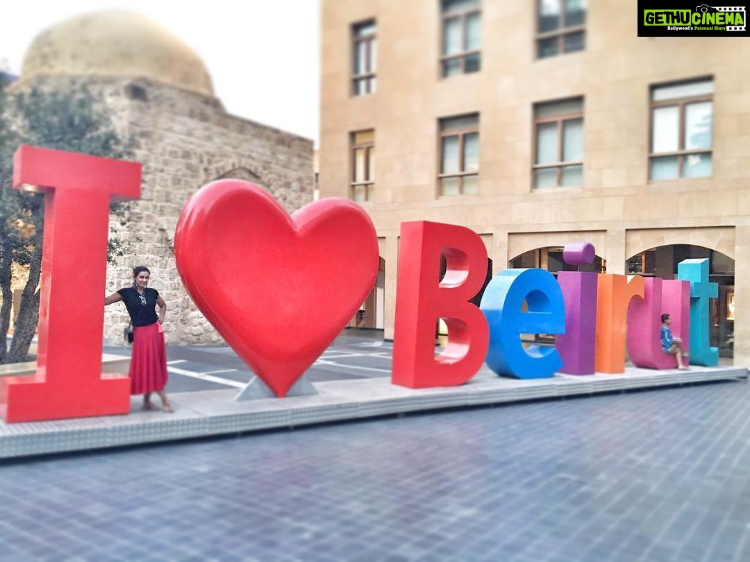 Lisa Ray Instagram - Obligatory #ILoveBeirut portrait #Beirut #Lebanon