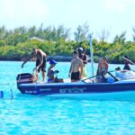 Lisa Ray Instagram - Oooh heaven is a place on earth! Dreaming of the next deep dive into the blue while reminiscing on our trip to Turks and Caicos.