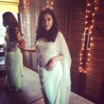 Lisa Ray Instagram – Happy Deepavali!
May your personal path always be illuminated.