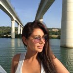 Lisa Ray Instagram – #Avignon to #Tarascon
#boattripping #Provence #France