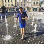 Lisa Ray Instagram - Hubby cooling off on a scorching day in the #RhoneValley #France #boattripping