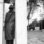 Lisa Ray Instagram – Jean Moulin was a high profile member of the French Resistance during the Second World War. He is still a celebrated figure of the Resistance and this statue beautiful captures not just the man, but a significant, shadowy period of France’s history. 
#Lyon #France #Travelista Lyon, France