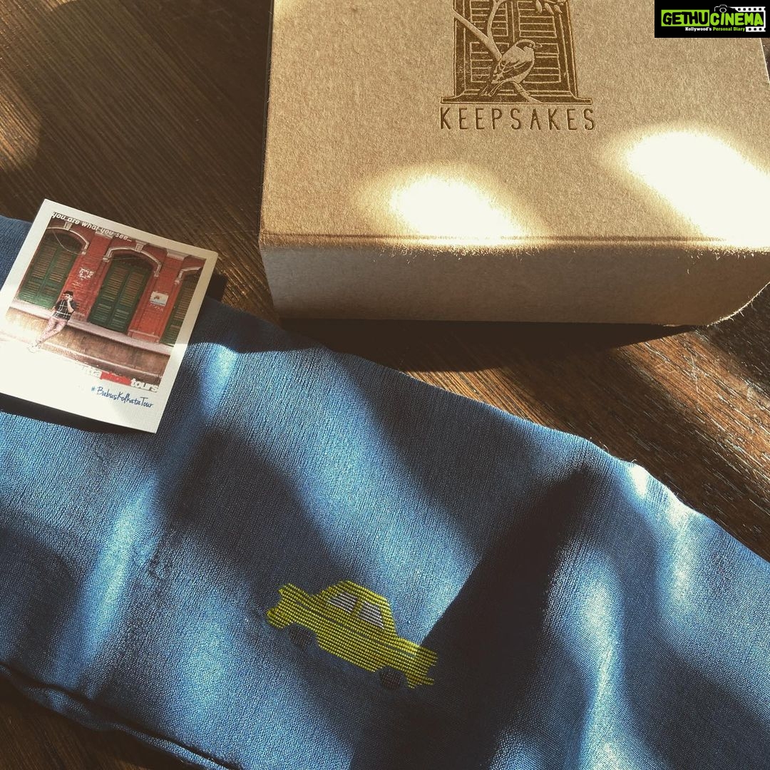 Lisa Ray Instagram - Dear @calcuttaphototours thank you for sending a precious slice of home to me. This exquisite jamdani Calcutta yellow cab stole is brightening my days here in Canada until we return to Asia (just a few months now) Order your own @calcuttakeepsakes and support local artisans while winding a piece of Calcutta around your esophagus. Also book @calcuttaphototours next time you are in the city of joy, to experince it’s layers, it’s history, it’s trivia and profundity. I know I will. @calcuttakeepsakes