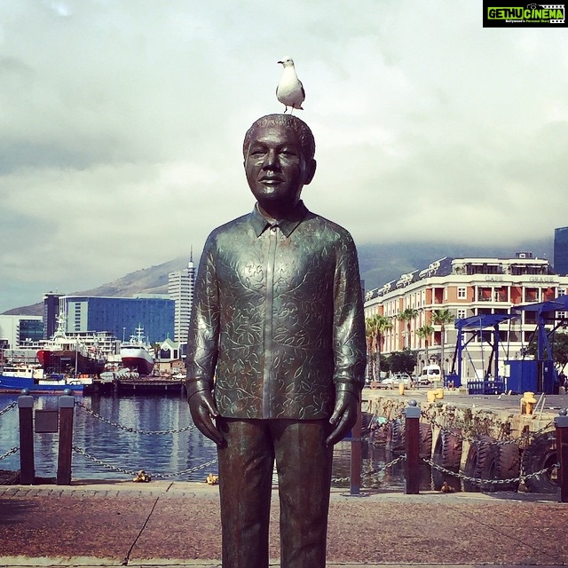 Lisa Ray Instagram - Visit to #Capetown is incomplete without a pilgrimage to #NobelSquare which honours South Africa's four Nobel Peace laureates. Strangely only #Madiba's attracts me most and were I a pigeon I'd chose the exact same spot. #Madiba I'm sure is grinning away somewhere. #Mandela #Capetown #SouthAfrica