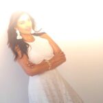 Lisa Ray Instagram – White on white. #setlife @canadianliving