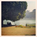 Lisa Ray Instagram - Where the sounds of the city dim. #Kolkata