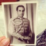 Lisa Ray Instagram - Do you know this man? Look out for him in the #WillingdonClub. Listen to his story about meeting Liz Taylor, then muse on the folly of Time as you sip a cocktail over looking the greens I this timeless bastion of eccentric charm.