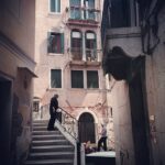 Lisa Ray Instagram - I am truly obsessed with moments gone by and cities which mark the passage of time...#Venice #Italy #Moments