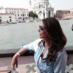 Lisa Ray Instagram – Breakfasting on the terrace of the Bauer Hotel, the supreme people- and gondola- watching spot in #Venice. Superb location! Venetian approved going by the number of elegant patrons! #insightmoments #Italy