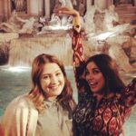Lisa Ray Instagram – Gripped by #DolceVita fever. #TreviFountain #Rome #insightmoments #insightitaly