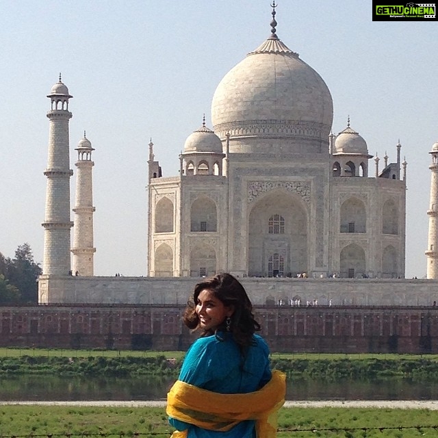 Lisa Ray Instagram - A different perspective- across the river. #tajmahal