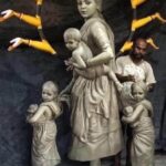 Lisa Ray Instagram – Ma Durga as migrant labourer, making the arduous journey home with her children.
When art and celebration make a powerful political comment on our times. 
#PallabBhowmick #DurgaPooja2020