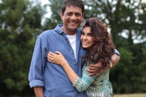 Lisa Ray Instagram - Picture of one of my favourite humans popped up just like that. As far as this business of life unspooling goes, I’m glad I shared time, meals and memorable conversation with this elegant soul @_adilhussain when we worked in a film called #Dobara