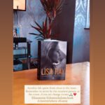 Lisa Ray Instagram - There’s few things that touch me more as an author than feeling that the words have landed. Thank you readers and high functioning bookoholics 😎 Image courtesy @selinabhairon