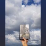 Lisa Ray Instagram - Thank you readers for each of the unique ways you are honouring the words #closetothebone @harpercollinsin @jayapriyavasudevan