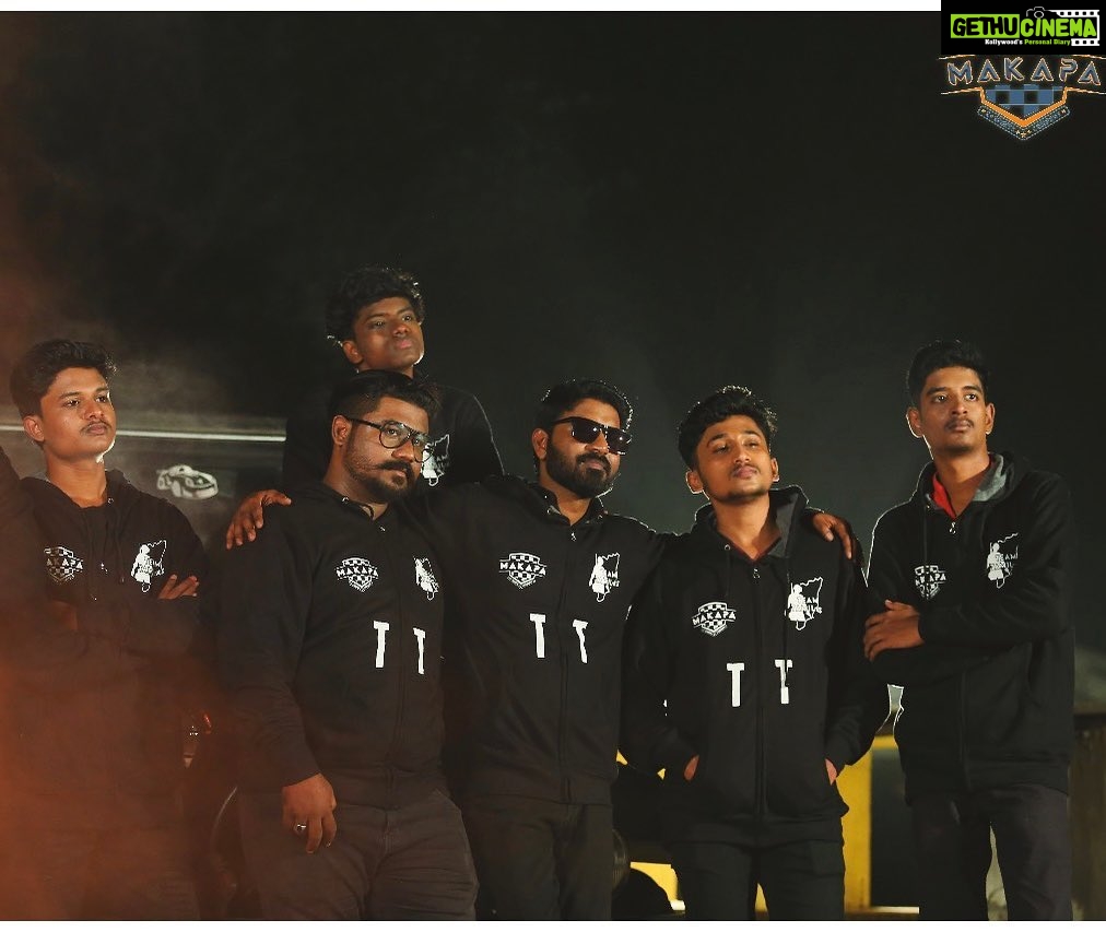 Ma Ka Pa Anand Instagram - U win or lose we r with u @ig_vaadhi @_ig_carry @ig_strikerftw @ig_mrspray @ig_maxy_ @pubgmobile.in.official