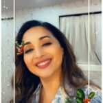 Madhuri Dixit Instagram - "The best way to spread Christmas cheer is singing loud for all to hear." —Elf #MerryChristmas 🎄
