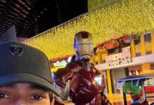 Mahesh Babu Instagram - Me... Iron Man and the girl! @sitaraghattamaneni at I.M.G🎅🎄🎄🎄🎄 Merry Christmas you all ⭐♥️♥️