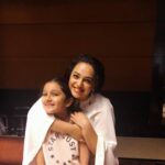 Mahesh Babu Instagram - Can’t get better...Elsa and baby Elsa 💕💕💕 @nithyamenen @disneyindia