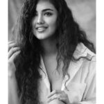 Malvika Sharma Instagram - Everything has changed and yet, I am more me than I've ever been! Photographer 📸@amitagarwalphotography ❤