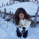 Malvika Sharma Instagram - ❄☃️❤😍 Gulmarg, Kashmir