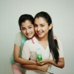 Malvika Sharma Instagram – #malvikasharma#faceofhimalaya#himalaya#advertisement #facewash#shampoo#himalayaantihairfallrange#malvikasharmaofficial